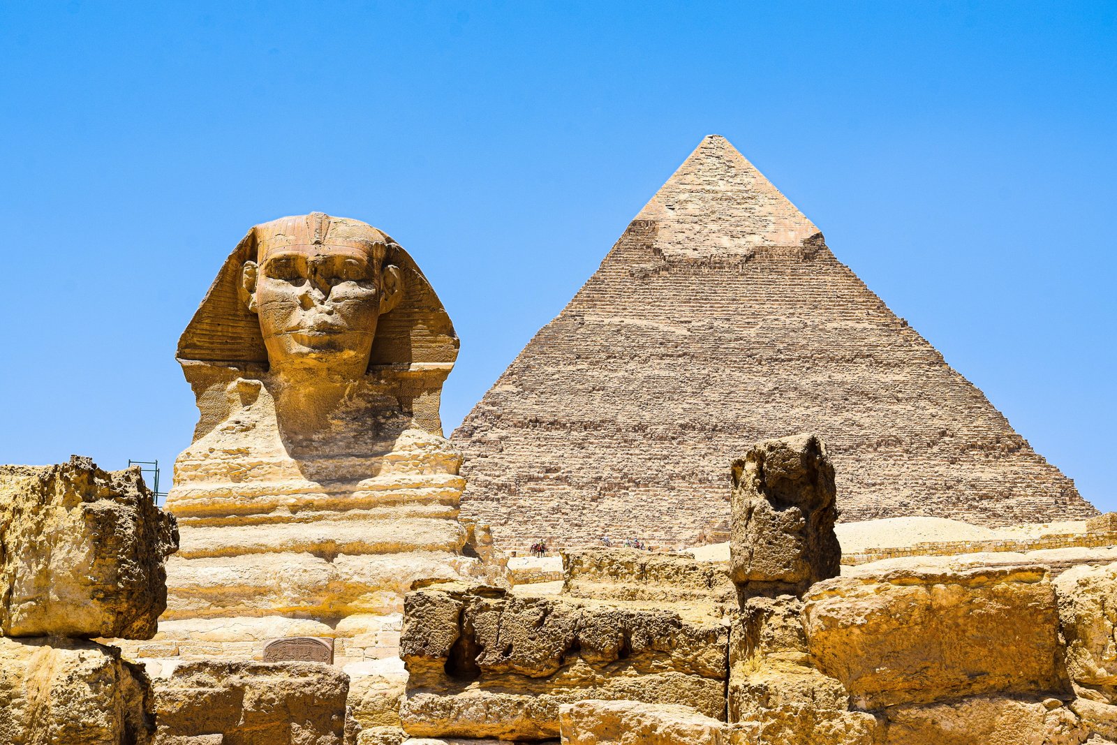 pyramides